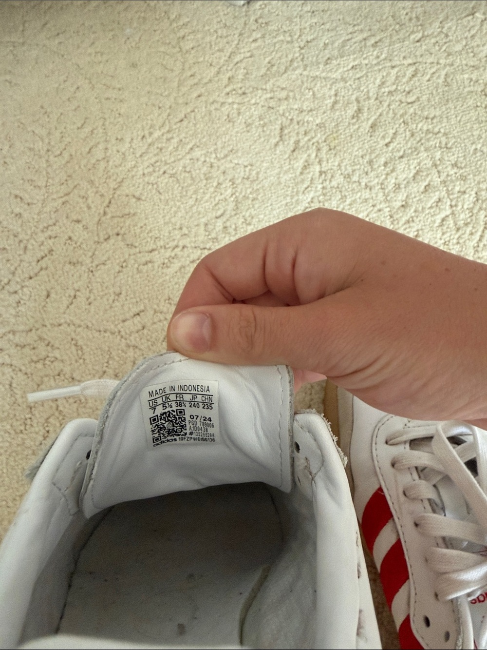 adidas Womens Samba Sneakers - White with Red - Picture 6 of 6